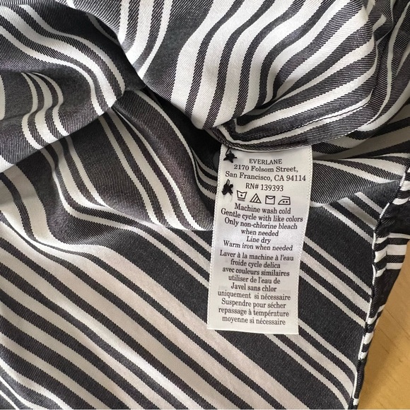 NWT! Everlane Gathered Shirt Butterlite Striped Button Front Women Size XXS - Picture 11 of 13